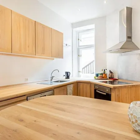 With Cosy Backyard In Vibrant Area. Apartment *
